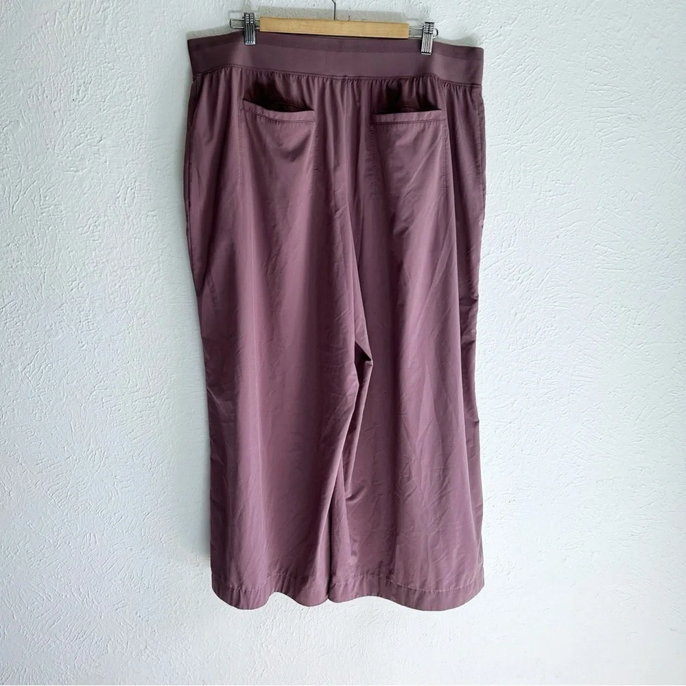 ATHLETA Brooklyn Heights High Rise Wide Leg Pant Sz 18 Mauve - Picture 4 of 6